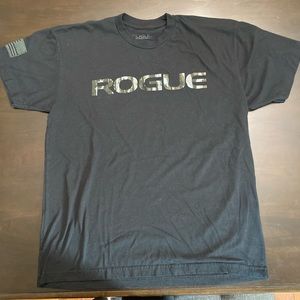 Rogue Men’s T-Shirt Size Large
